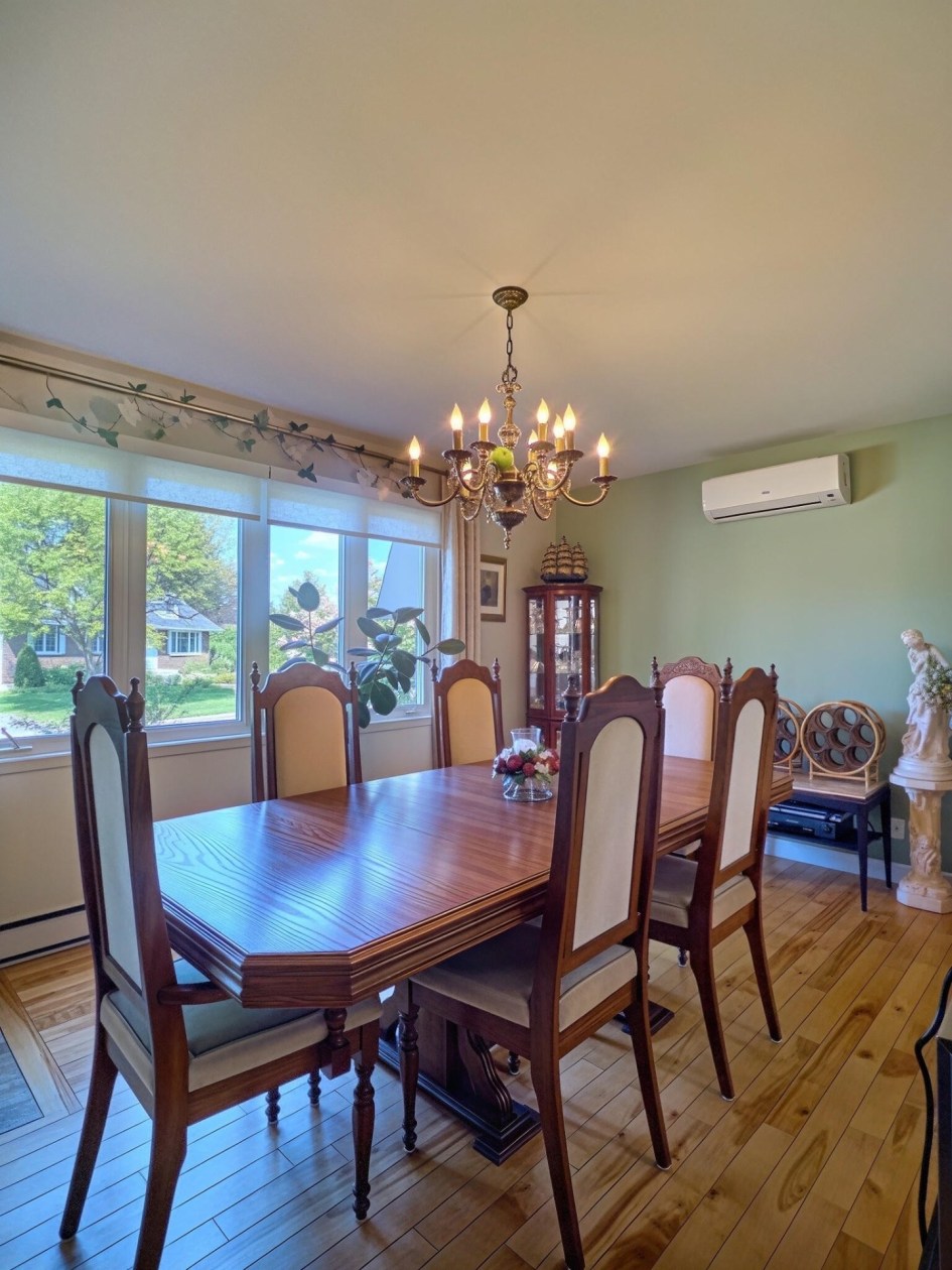 Salle à manger — 6005 Rue Lacoursière, Trois-Rivières
