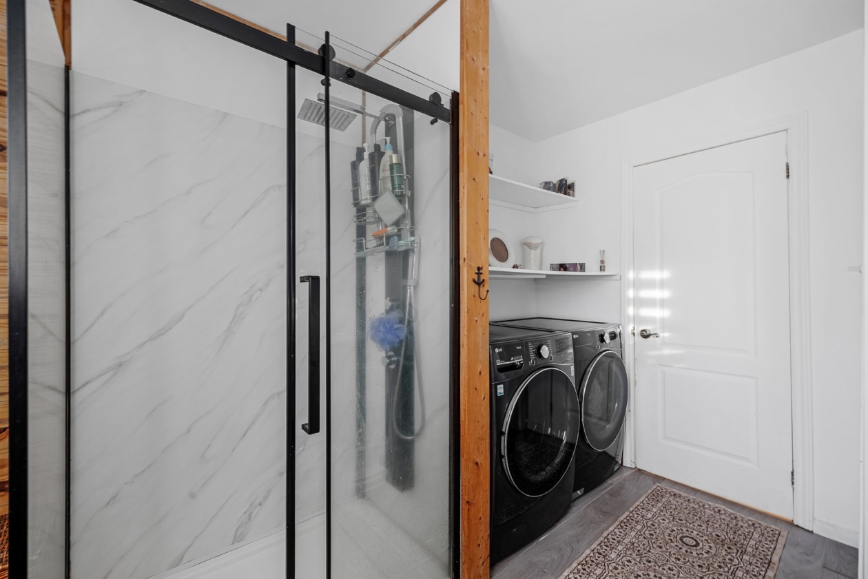 Salle de bains — 3445 Rue Lefort, Trois-Rivières
