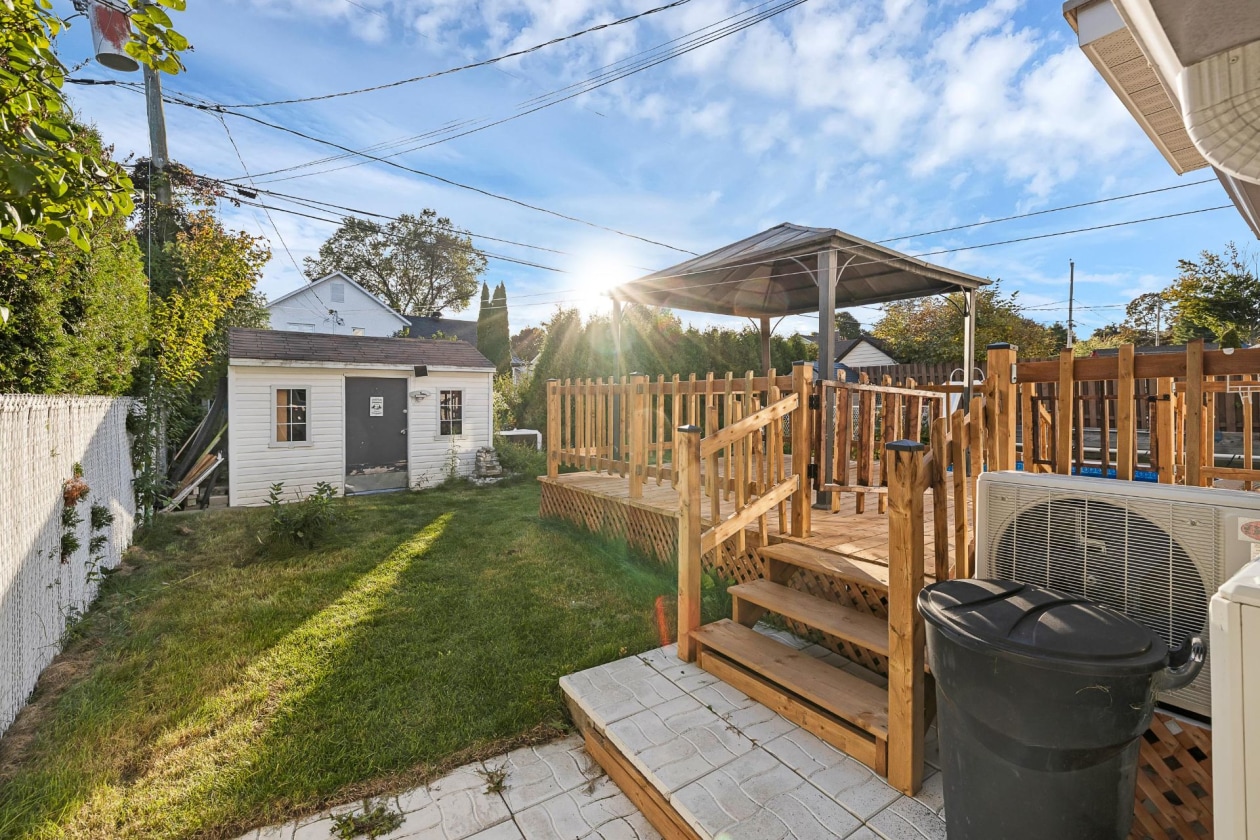 Cour — 3445 Rue Lefort, Trois-Rivières