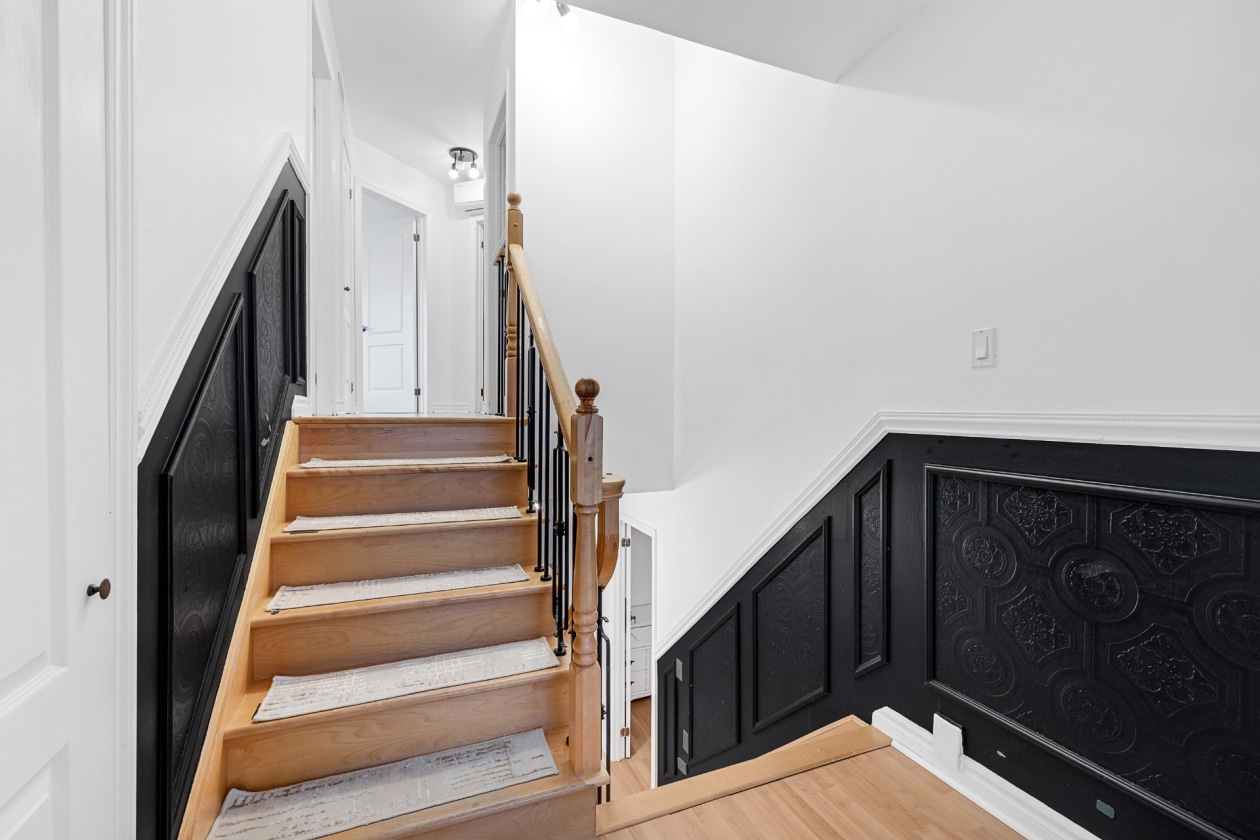 Escalier — 3445 Rue Lefort, Trois-Rivières