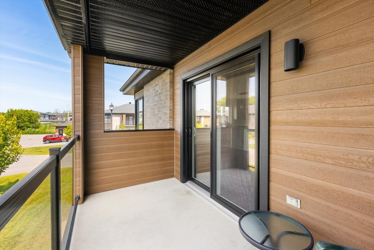 Balcon — 1394 Rue Pierre-Launière, Trois-Rivières