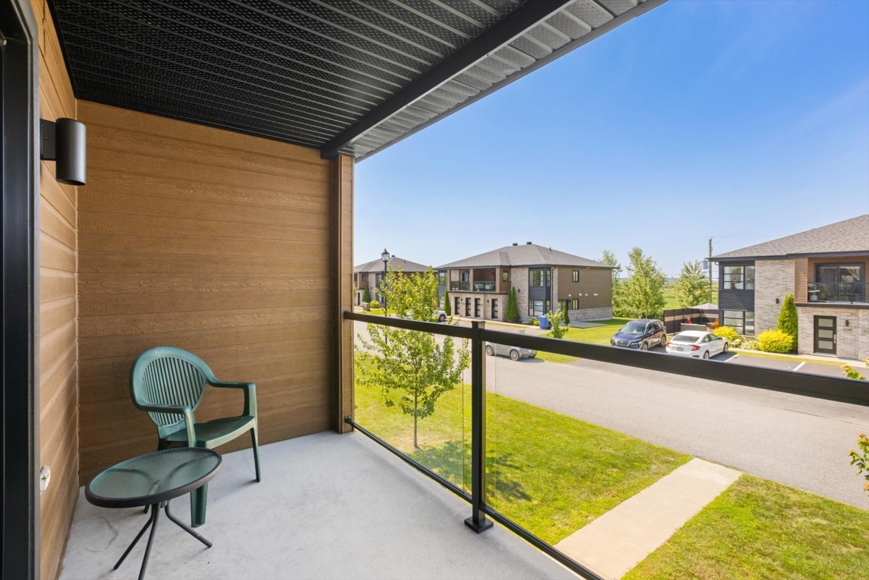 Balcon — 1394 Rue Pierre-Launière, Trois-Rivières