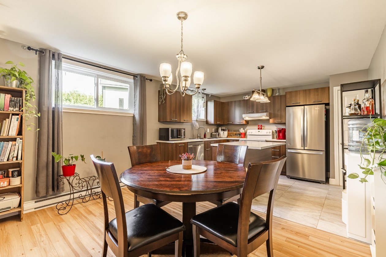 Salle à manger — 2095 Rue Richelieu, Saint-Marc-sur-Richelieu