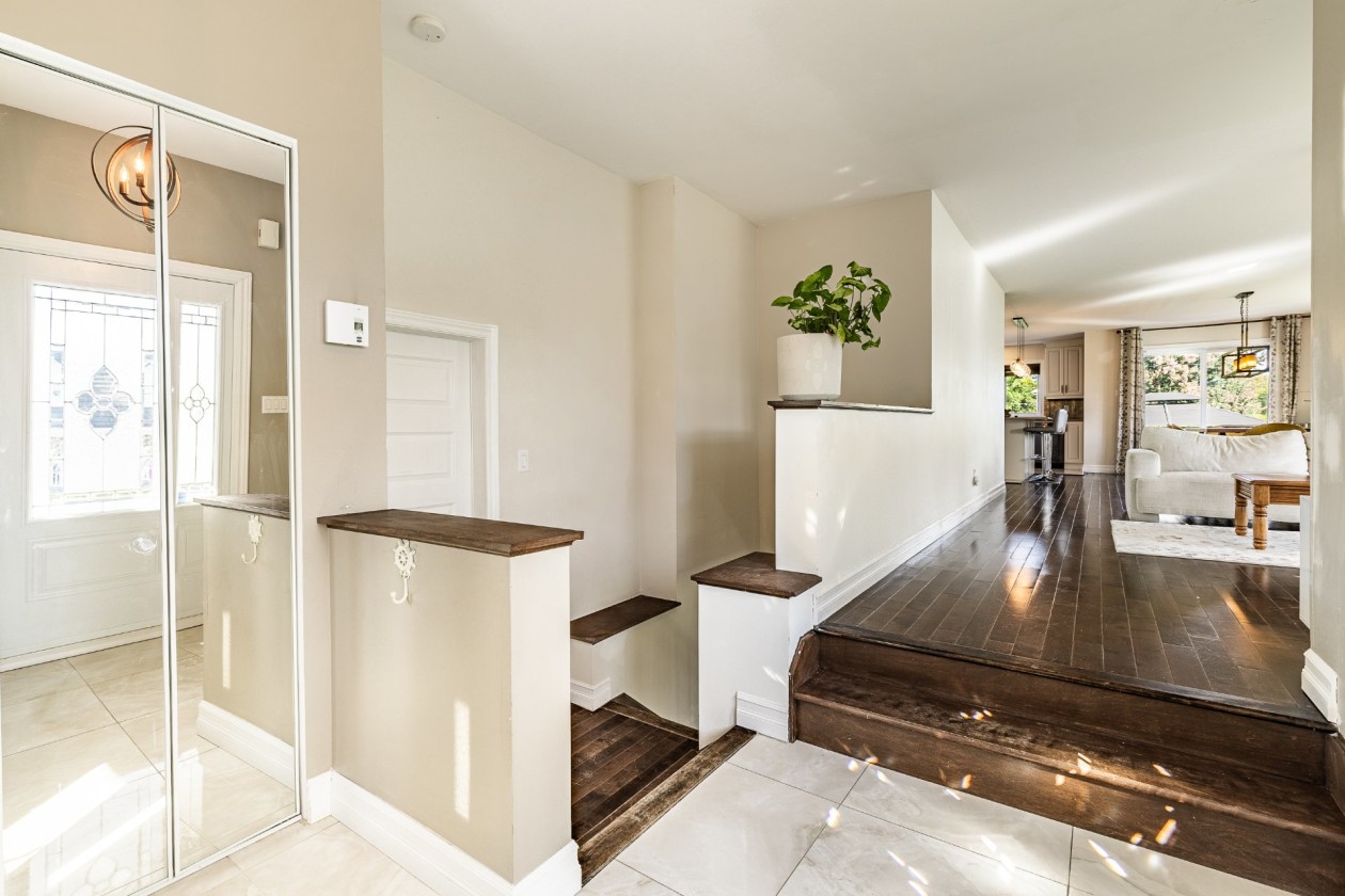 Hall d'entrée — 2095 Rue Richelieu, Saint-Marc-sur-Richelieu