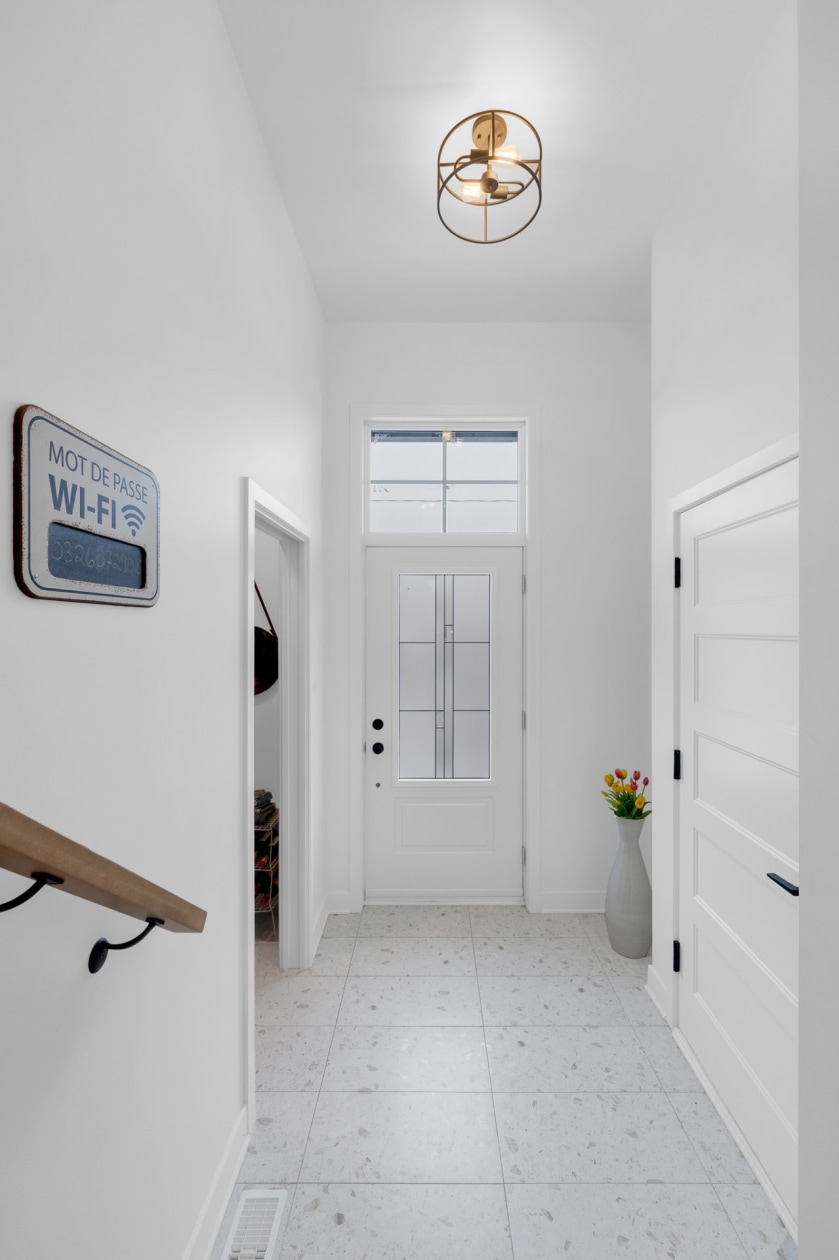 Hall d'entrée — 10878 Rue du Caribou, Mirabel