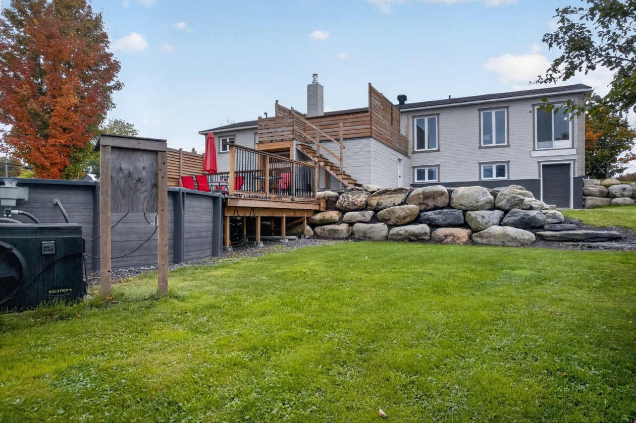 Extérieur — 312 Rue Principale, Lambton