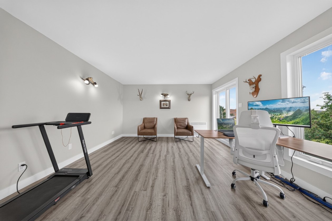 Bureau — 312 Rue Principale, Lambton