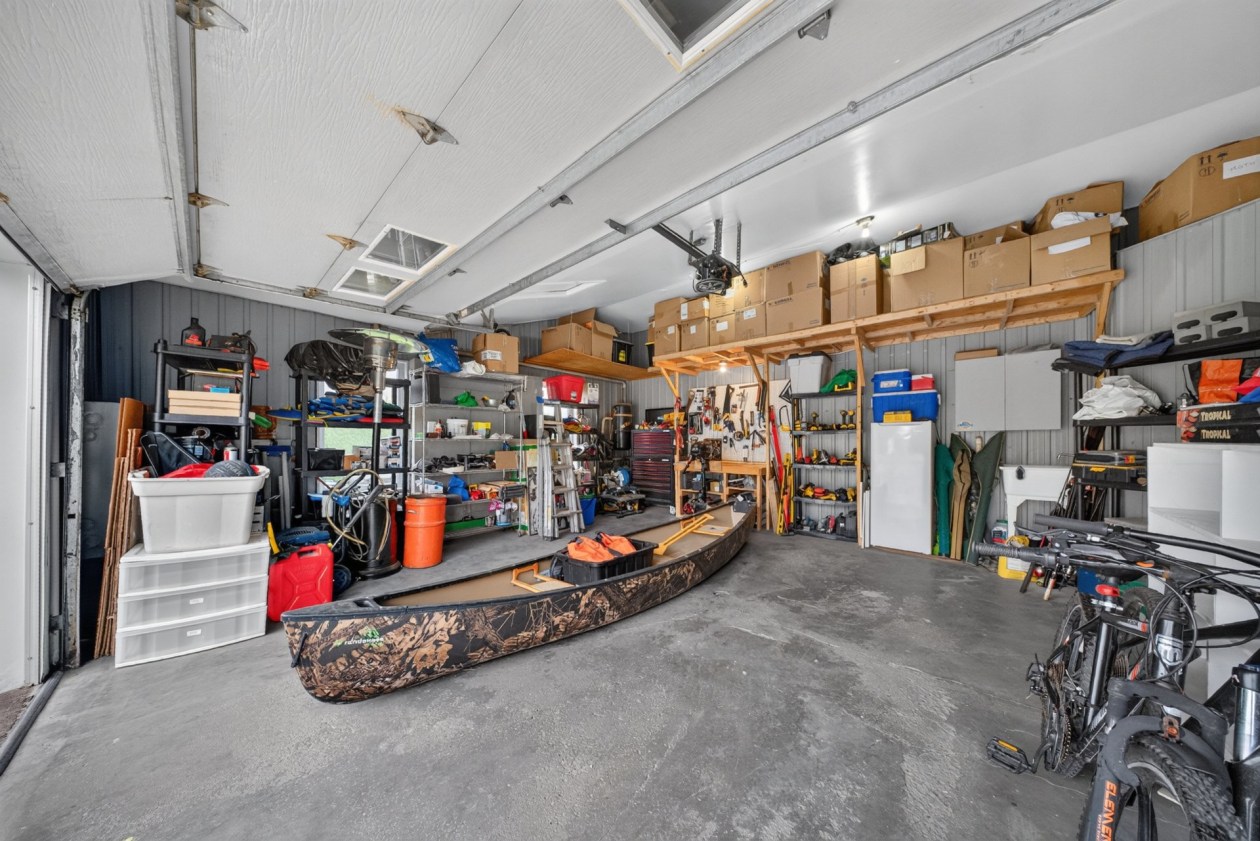 Garage — 312 Rue Principale, Lambton