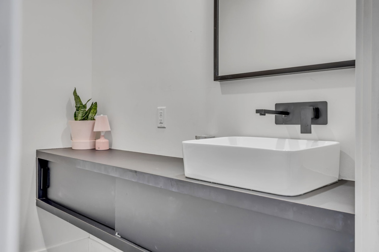 Salle de bains — 354 9e Rue, Québec