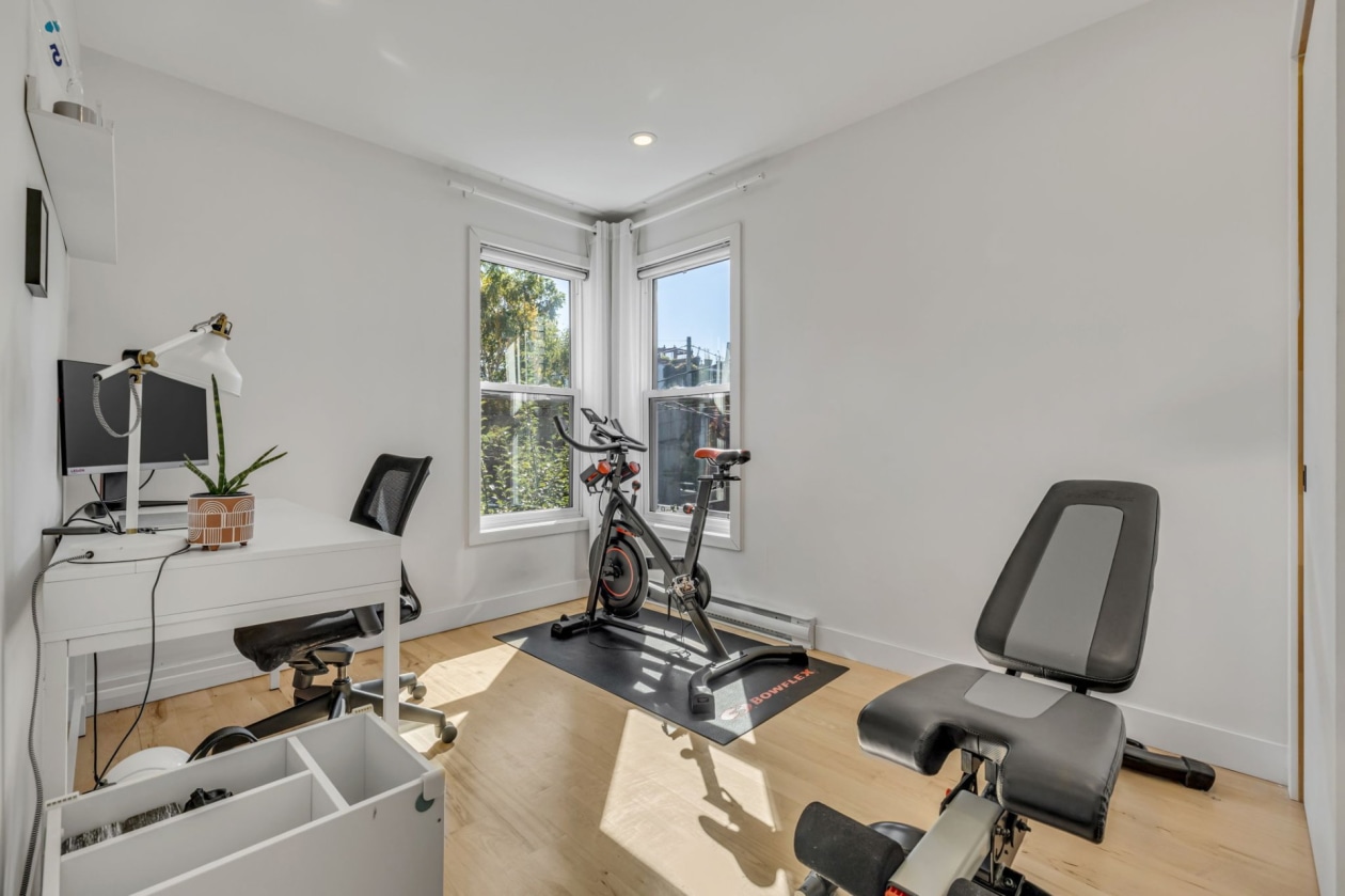 Chambre à coucher — 354 9e Rue, Québec