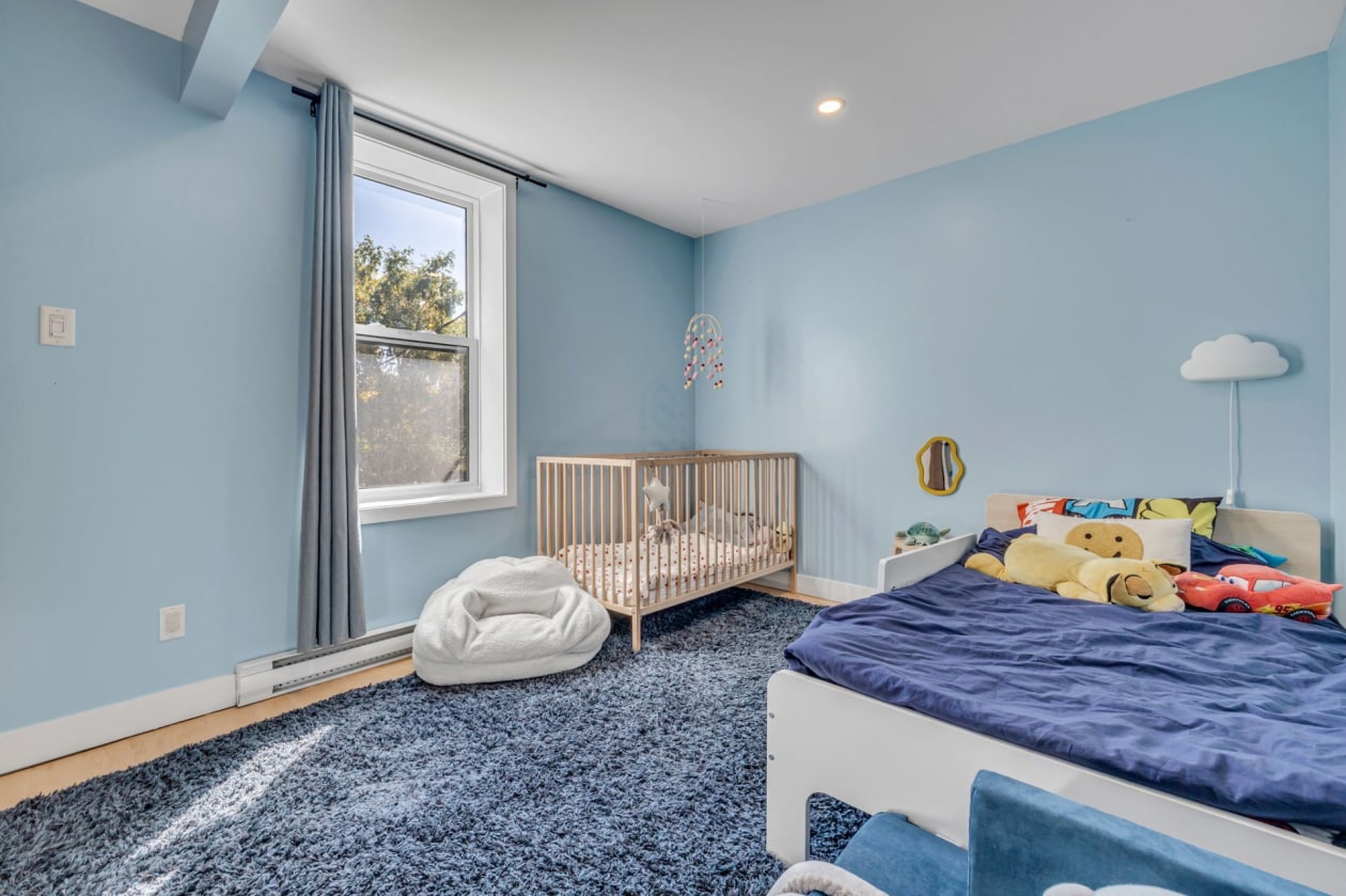 Chambre à coucher — 354 9e Rue, Québec