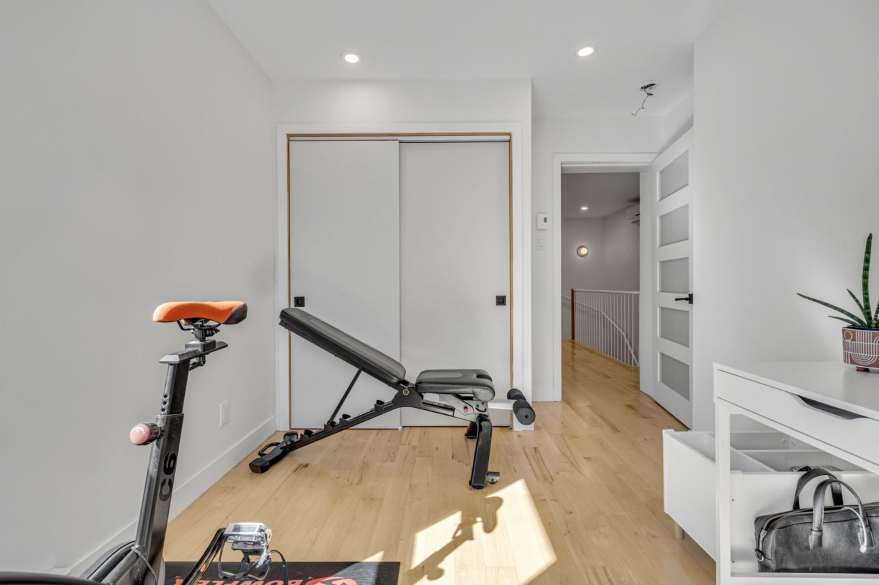 Chambre à coucher — 354 9e Rue, Québec