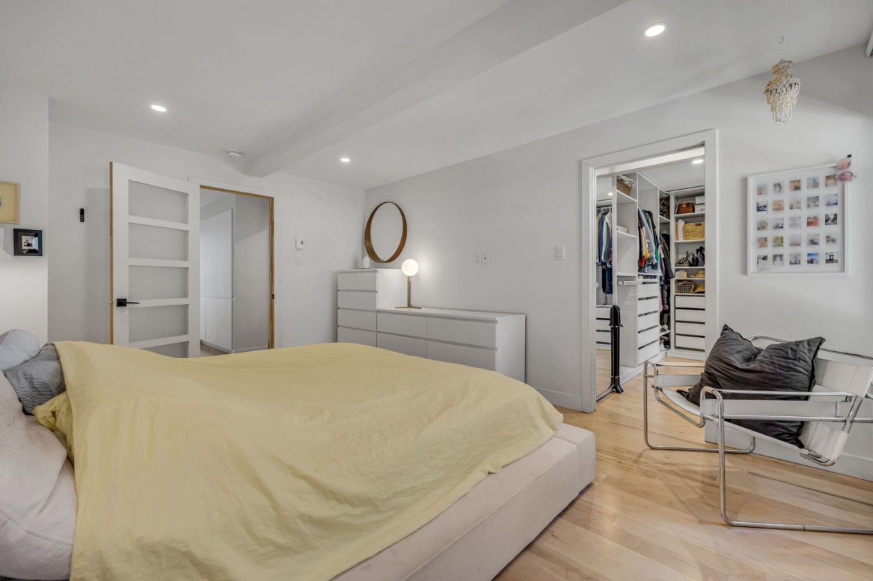 Chambre à coucher principale — 354 9e Rue, Québec