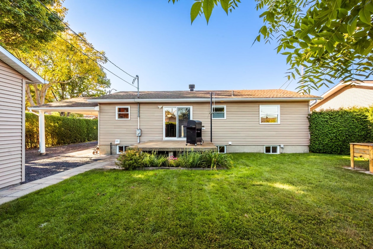 Extérieur — 567 Rue Palardy, Contrecoeur