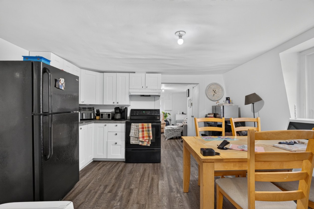 Logement — 318Z - 322Z Av. St-Jacques, Saint-Raymond
