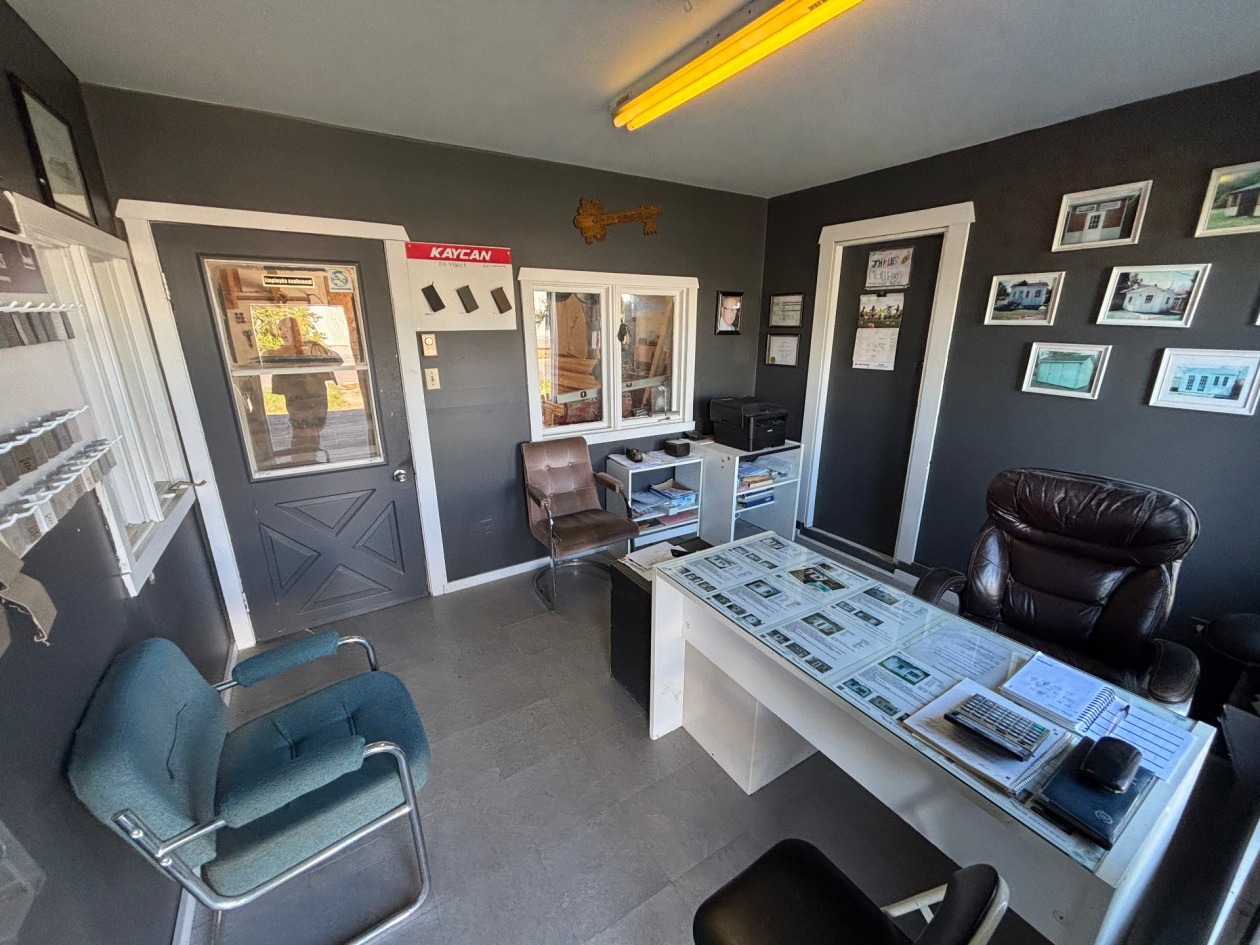 Bureau — 560 Rue Lanaudière, Repentigny