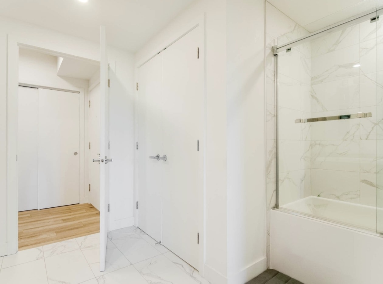 Salle de lavage — 121-170 Rue Principale, Saint-Zotique