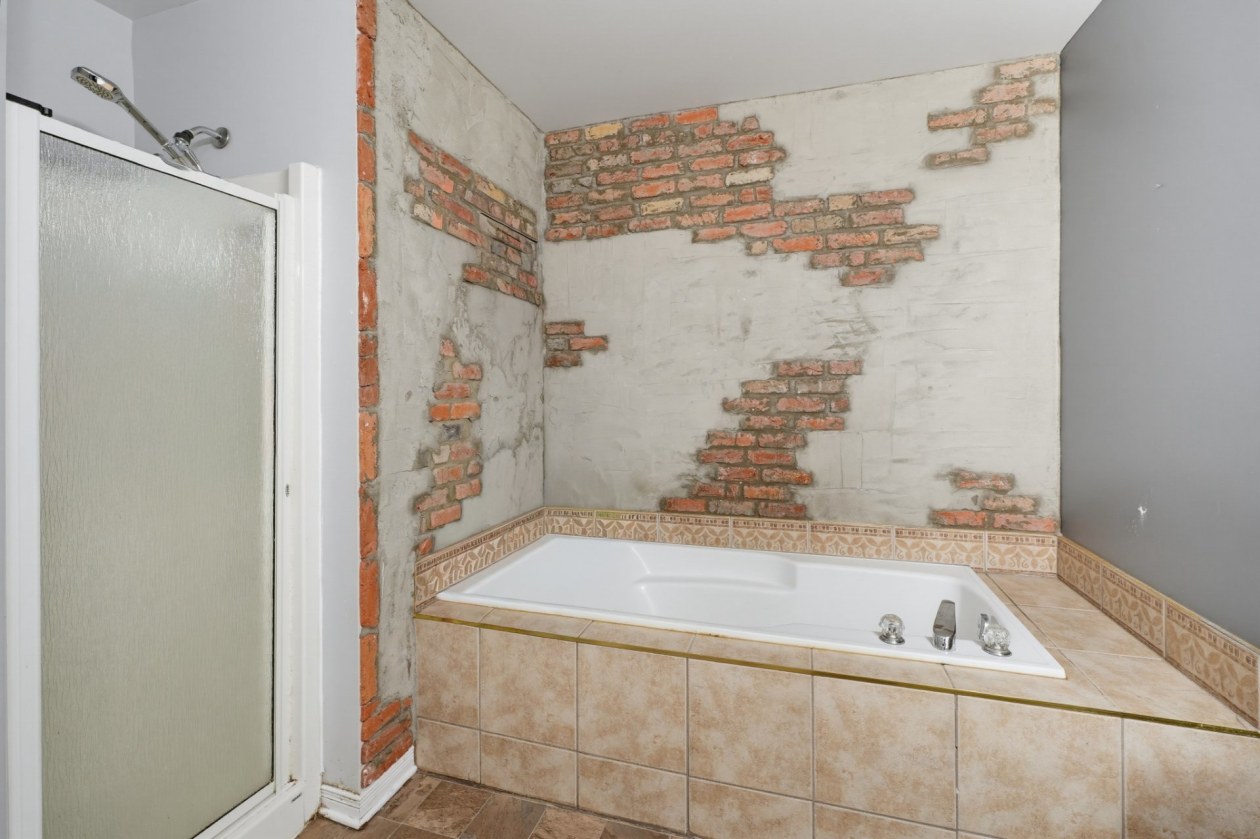Salle de bains — 703 Rue A.-Gibeault, Gatineau