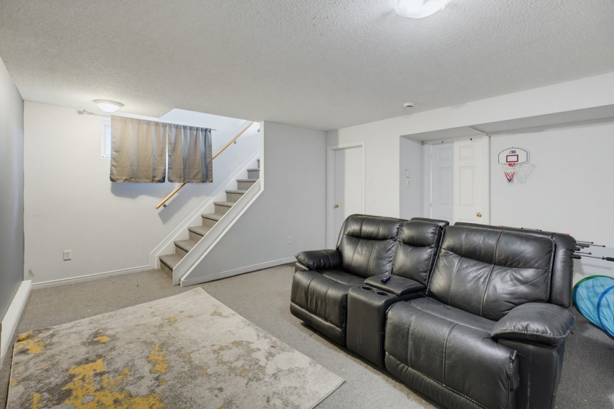 Salle familiale — 703 Rue A.-Gibeault, Gatineau