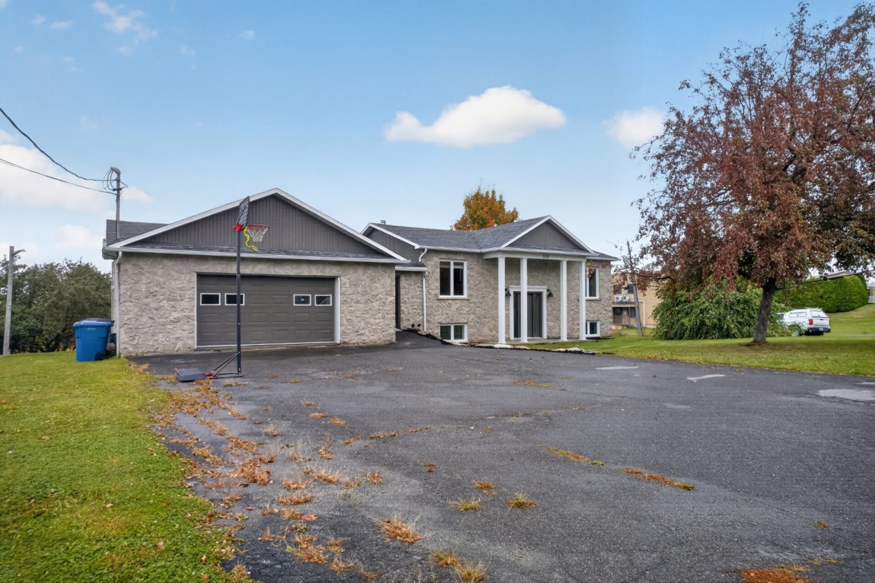 Façade — 312 Rue Principale, Lambton