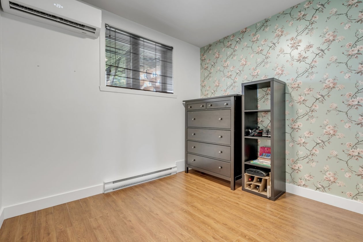 Chambre à coucher — 1431 Rue Baudelaire, Québec