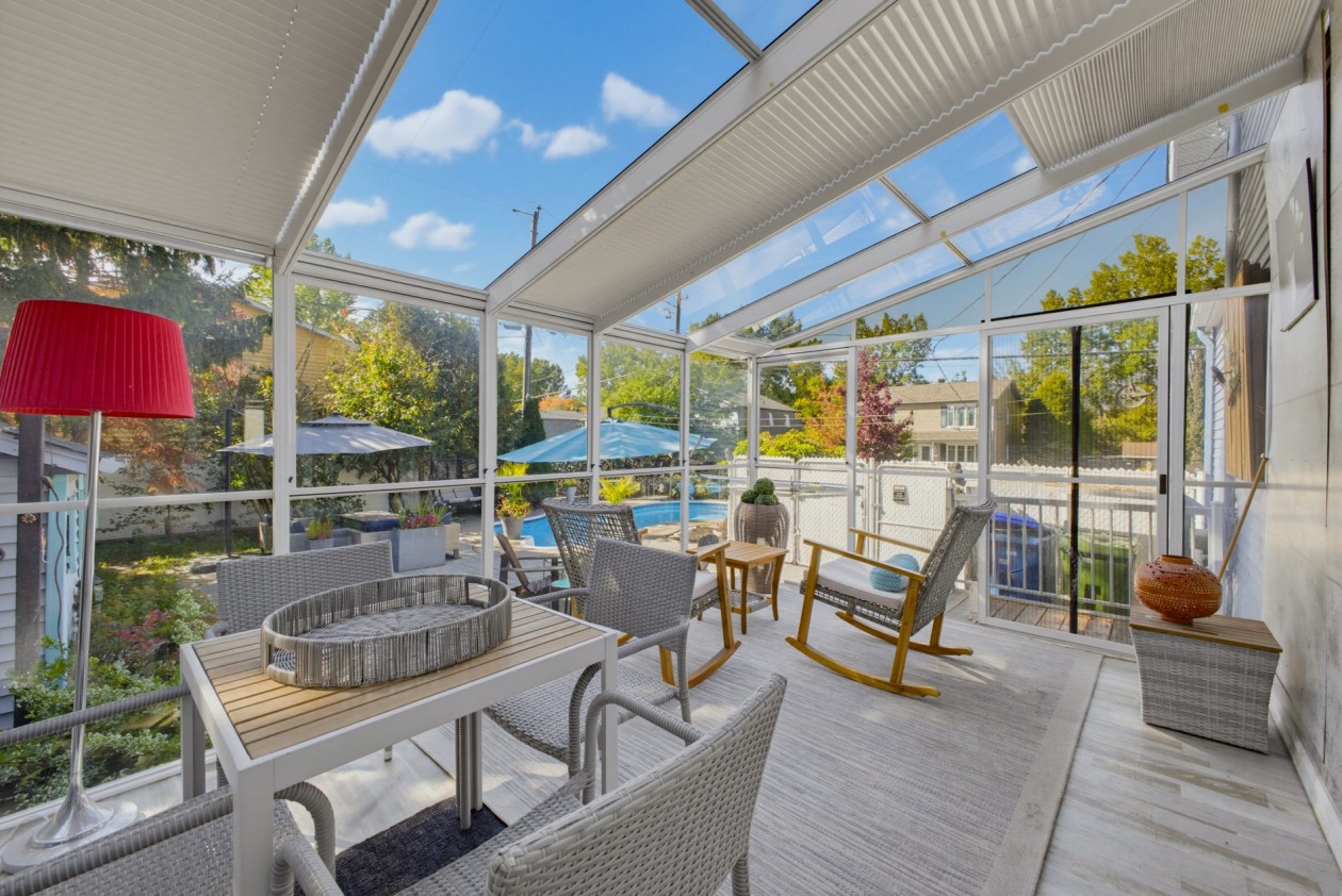 Verrière — 600 Av. des Colombes, Saint-Jérôme