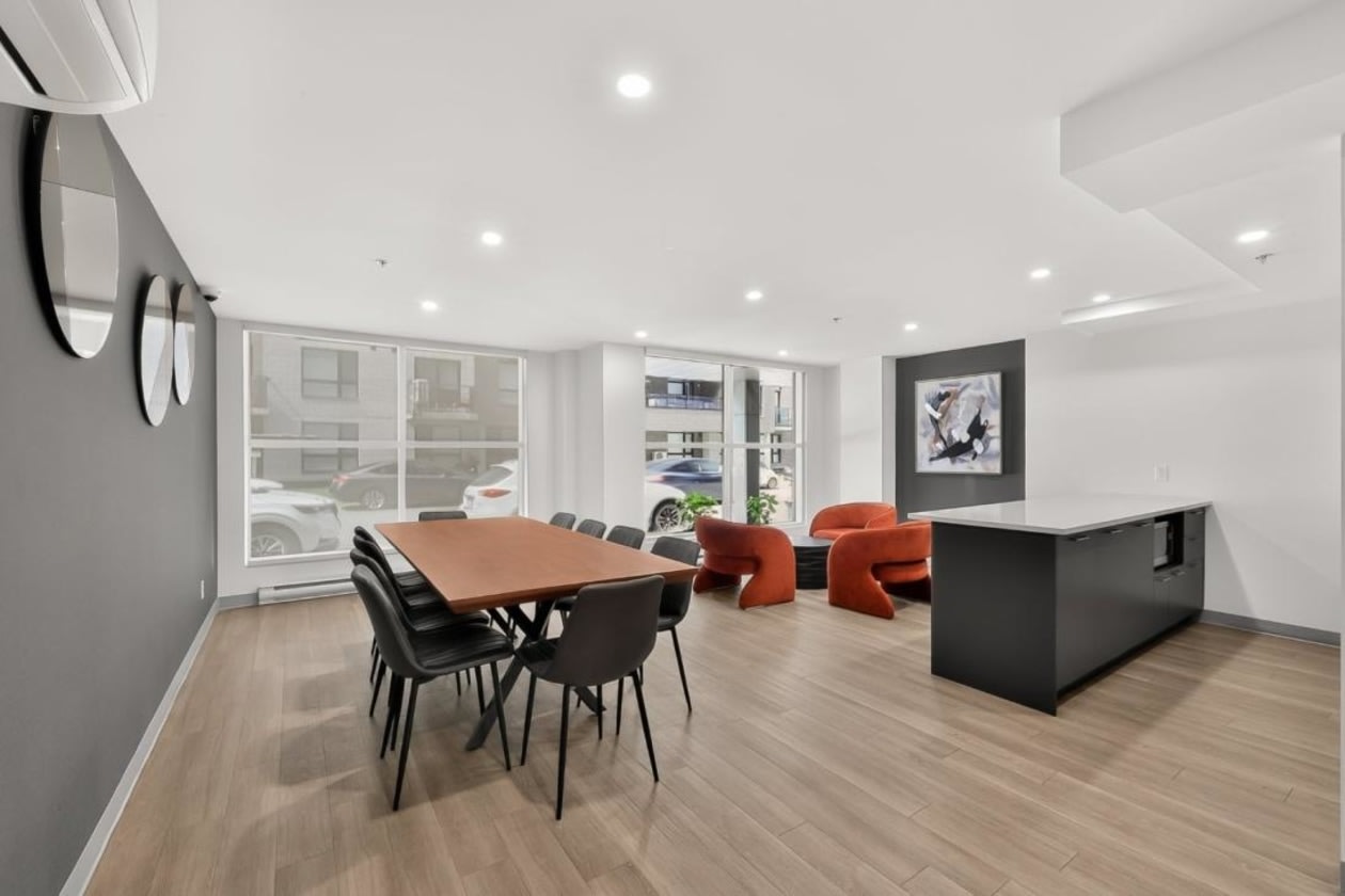 Salle de réception — 1431 Av De La Gare, Mascouche