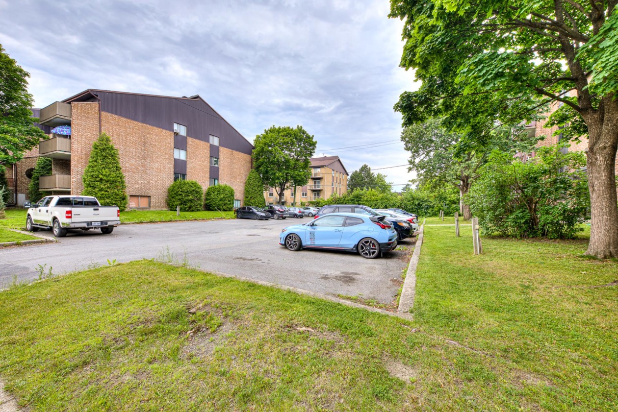 Photo 23 — 2475 Av. Aumont, Brossard