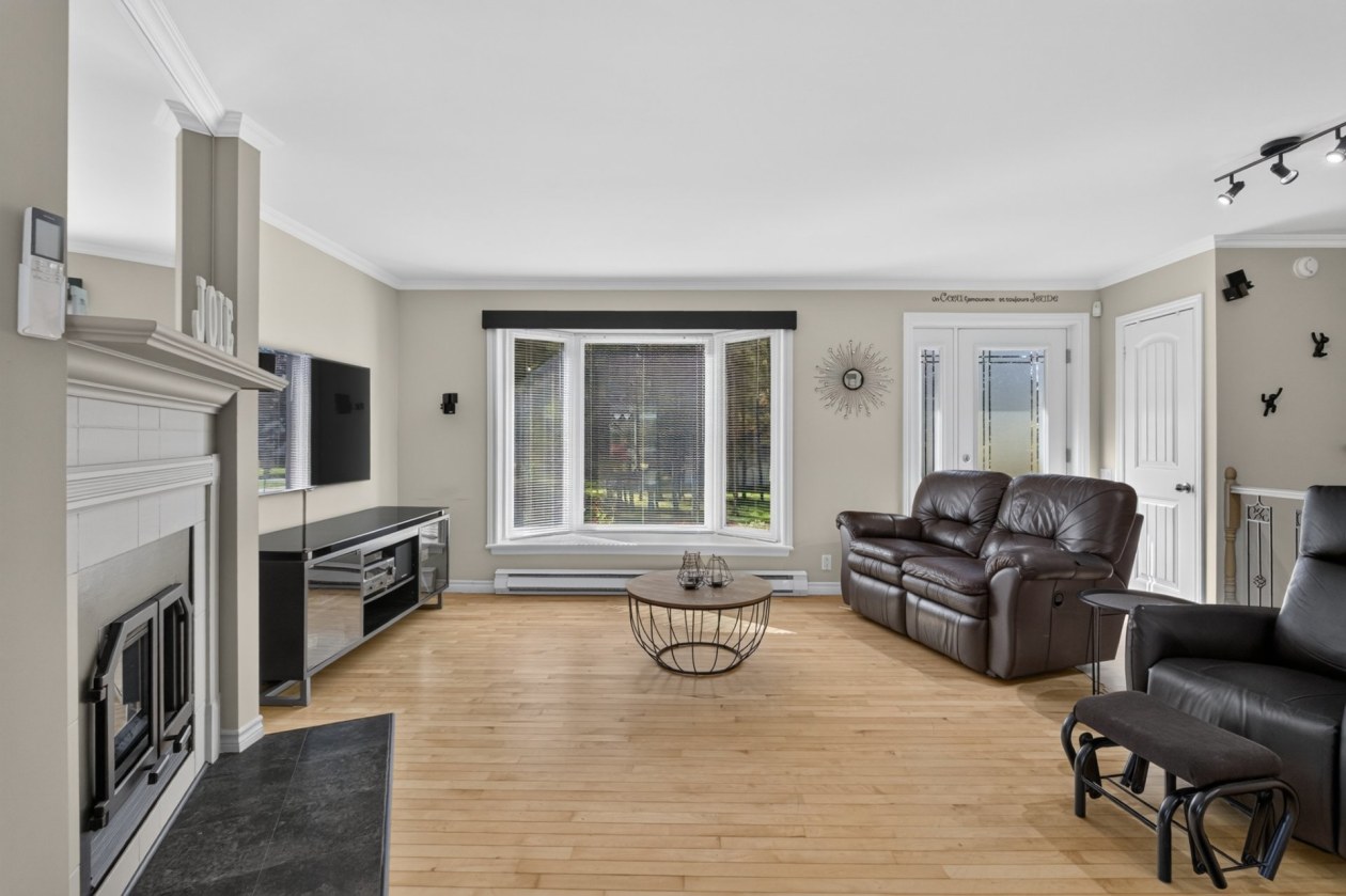 Salon — 1343 Rue Hamann, Québec