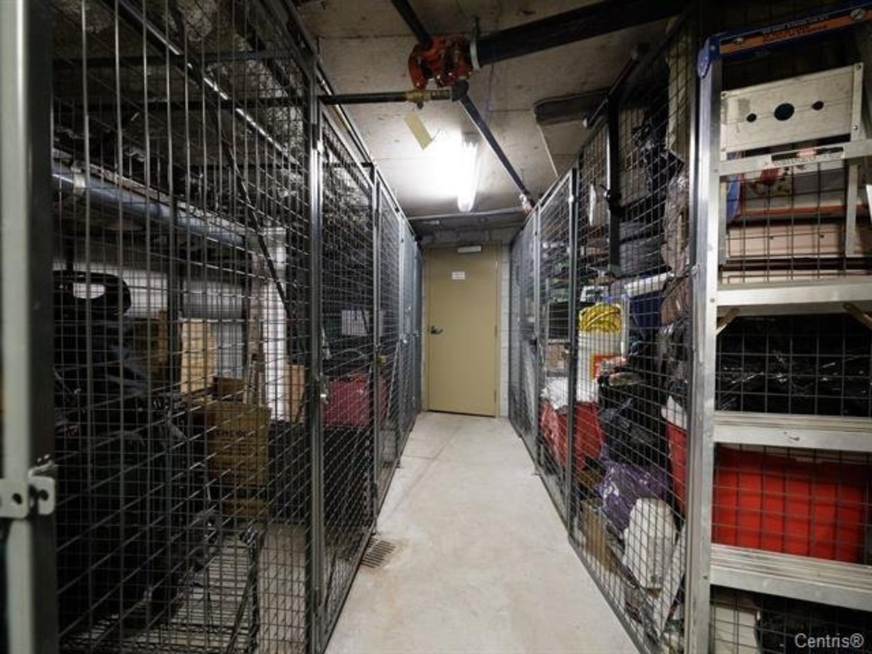 Rangement — 80 Rue Barnett, Dollard-Des-Ormeaux