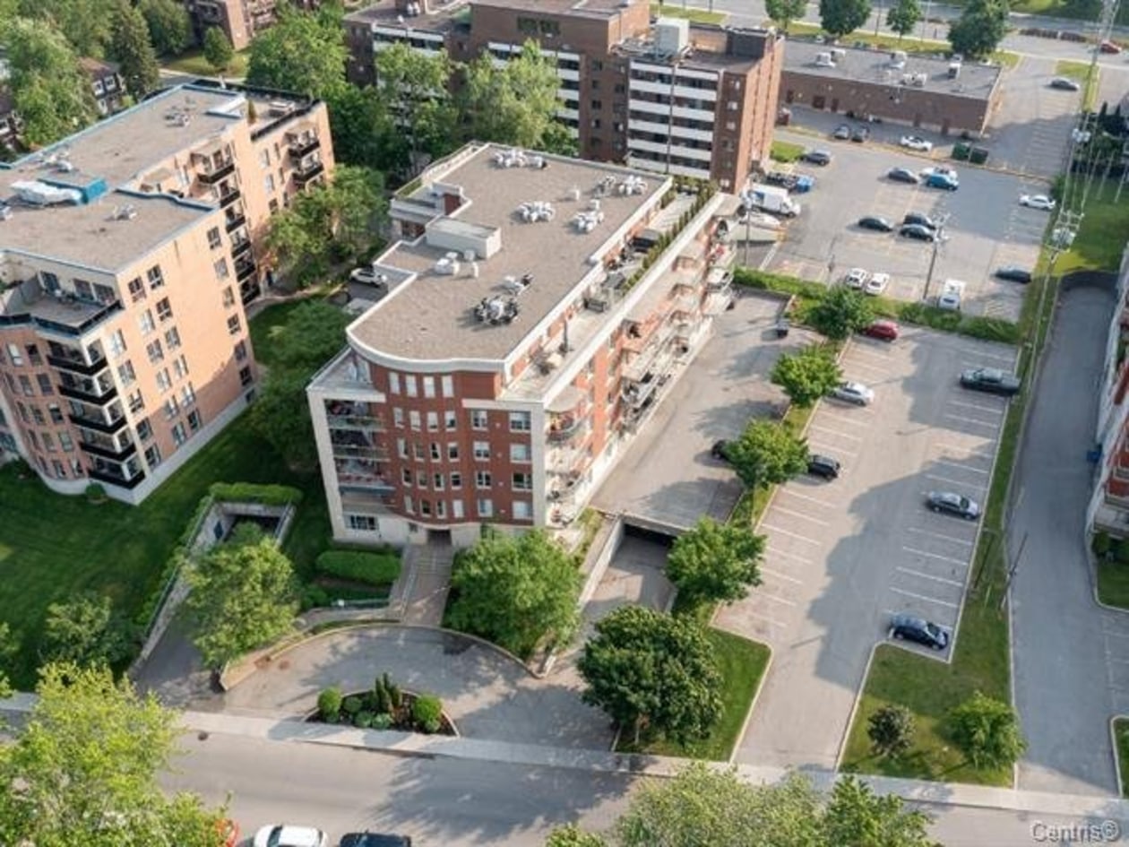 Photo aérienne — 80 Rue Barnett, Dollard-Des-Ormeaux
