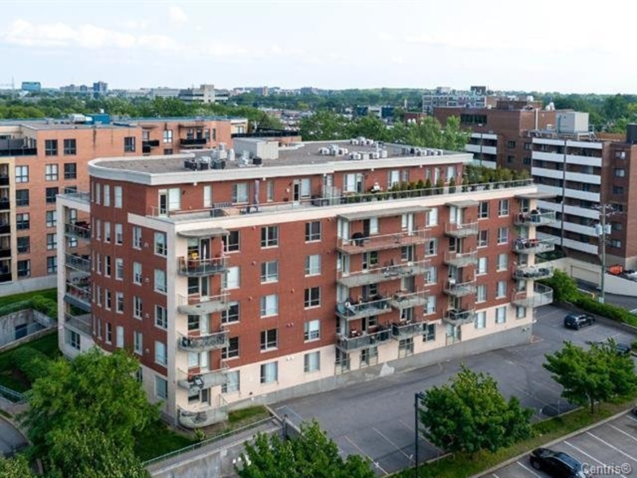 Photo aérienne — 80 Rue Barnett, Dollard-Des-Ormeaux