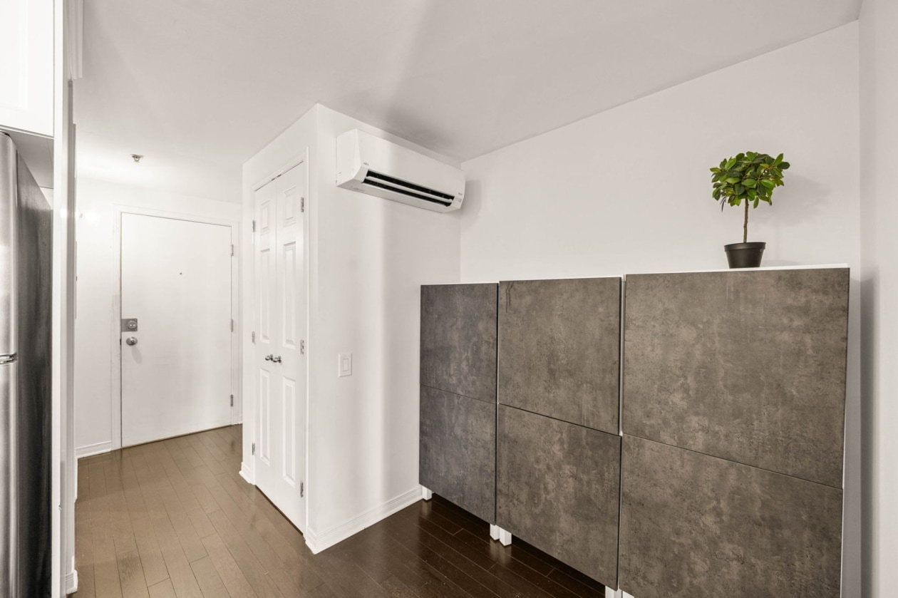 Hall d'entrée — 5360 Rue Sherbrooke O., Montréal