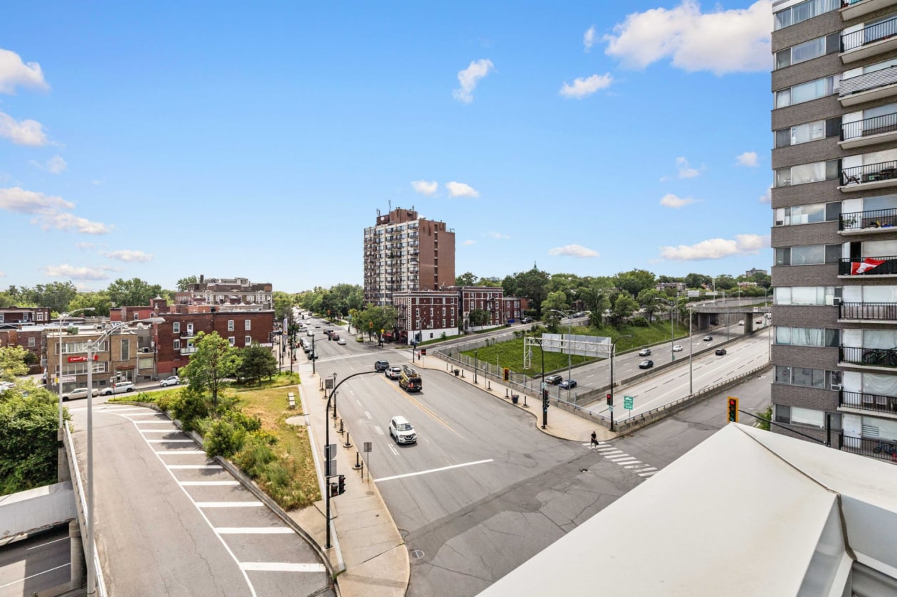 Vue d'ensemble — 5360 Rue Sherbrooke O., Montréal