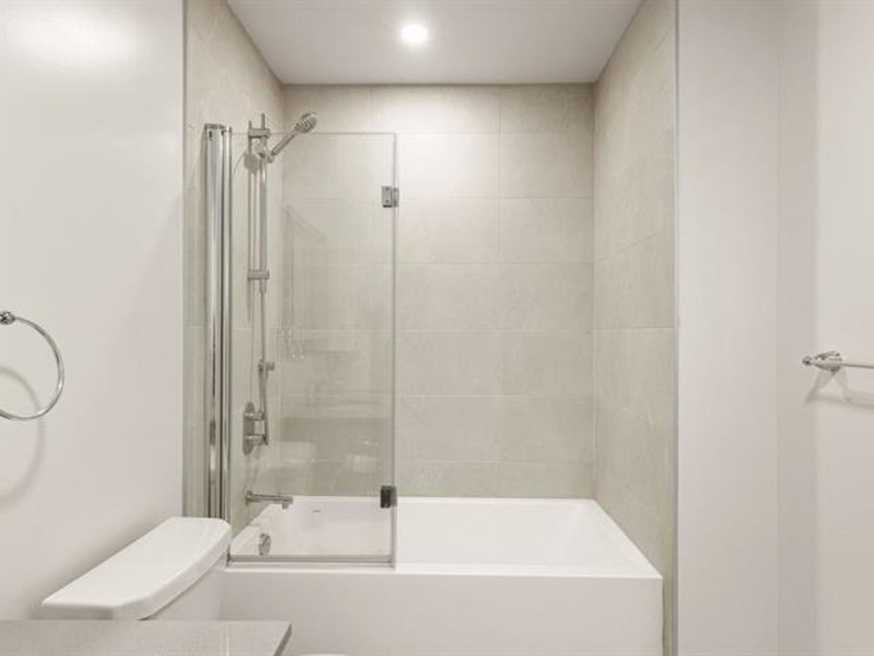 Salle de bains — 48 Rue René-Vachon, Salaberry-de-Valleyfield