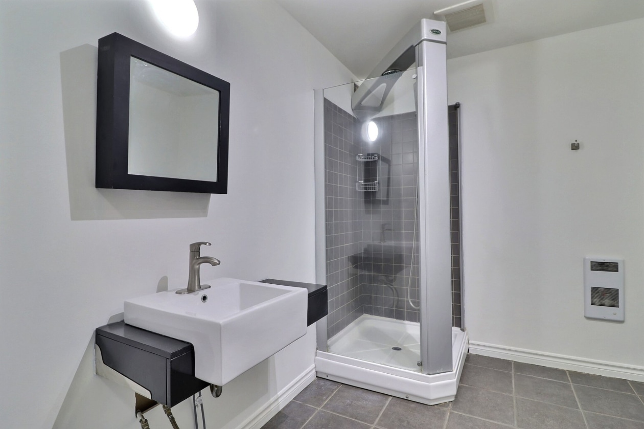 Salle de bains — 527 Rue du Gîte, Québec