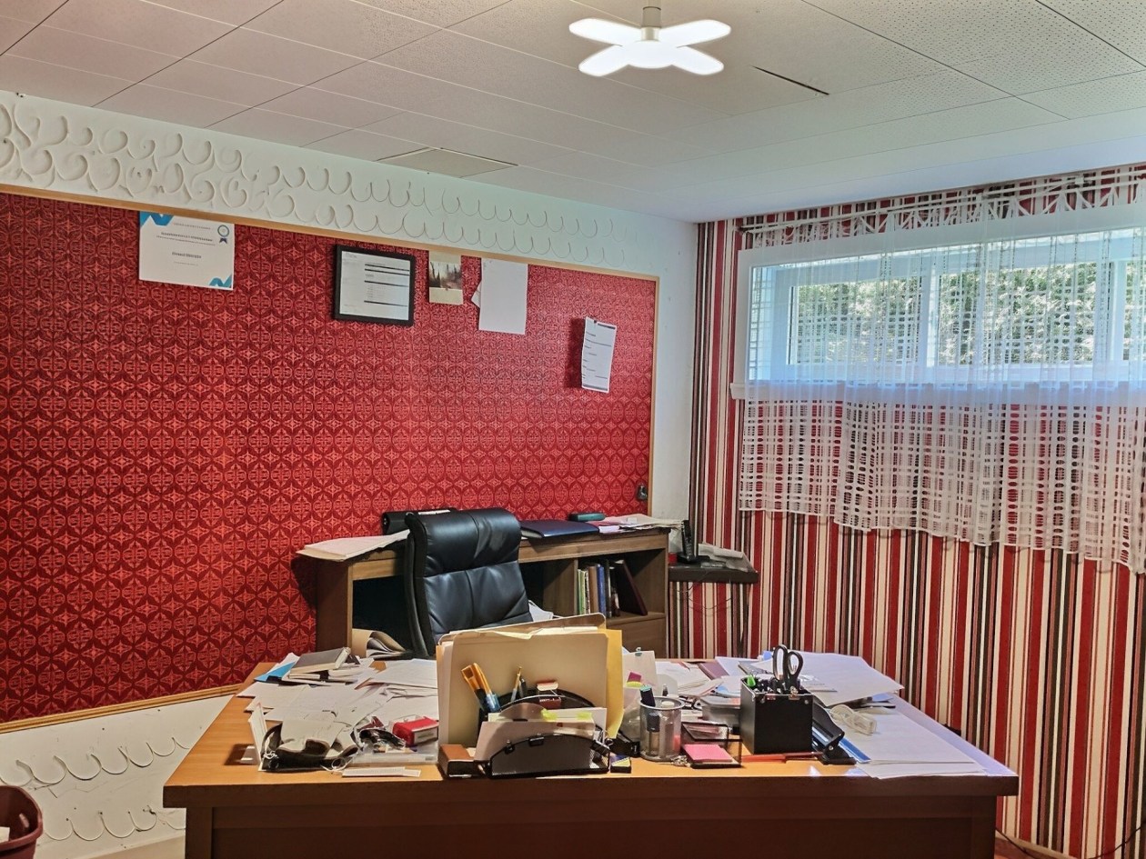 Bureau — 135 Rue des Saules O., Québec