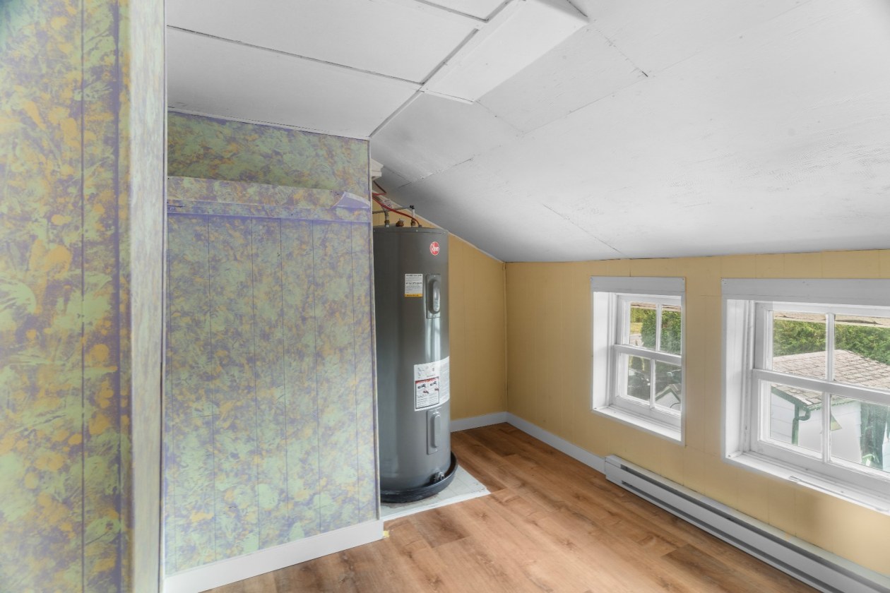 Chambre à coucher — 1505 - 1507 Ch. St-Dominique, Les Cèdres