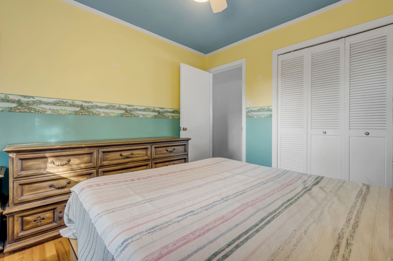 Chambre à coucher — 2490 Rue Lionel, Québec