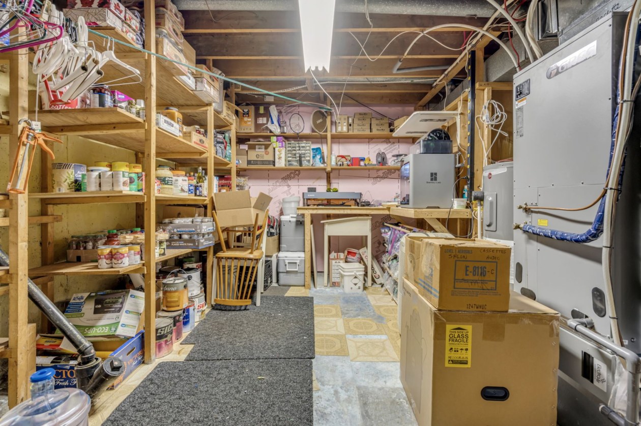 Atelier — 2490 Rue Lionel, Québec