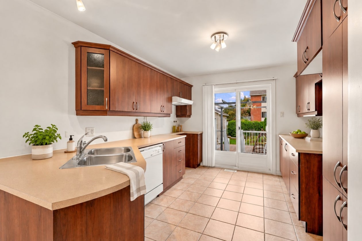 Photo 8 — 8 Rue Cloutier, Gatineau