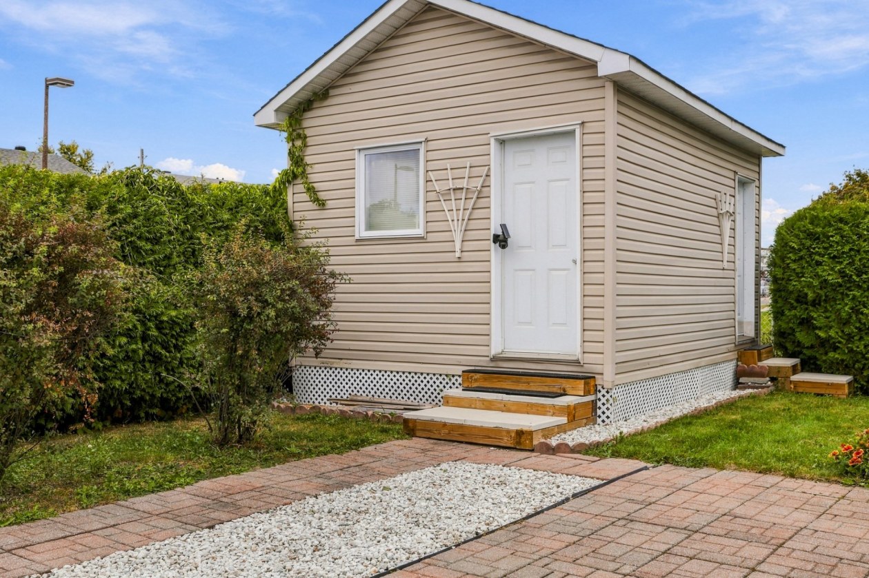 Remise — 8 Rue Cloutier, Gatineau