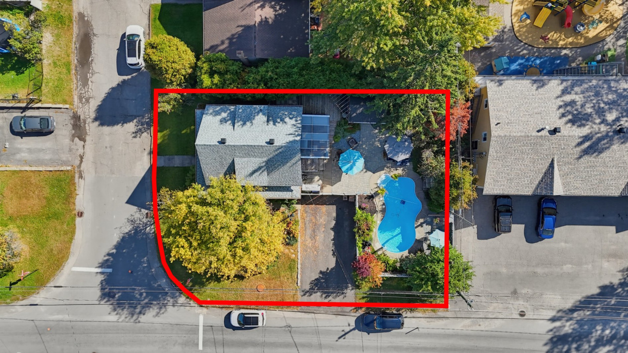 Drone shot — 600 Av. des Colombes, Saint-Jérôme