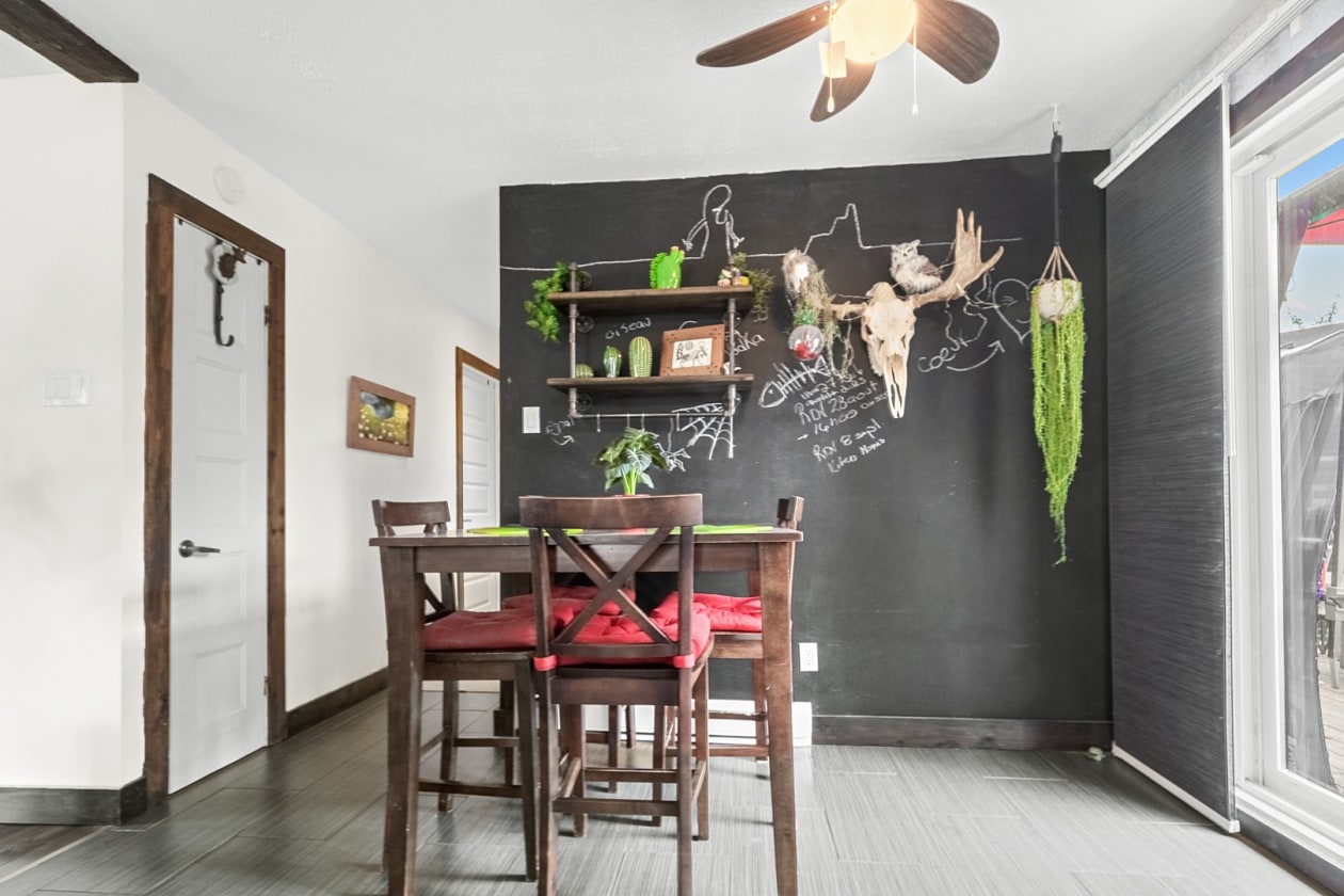 Salle à manger — 432 Rue du Campestre, Québec