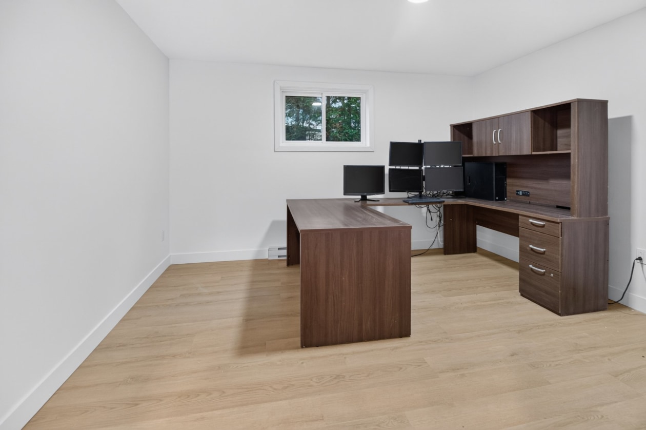 Bureau — 2195 Rue Pierre-Matte, Shawinigan