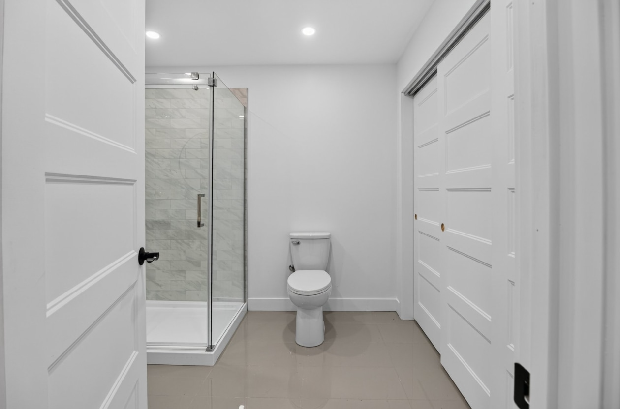 Salle de bains — 2195 Rue Pierre-Matte, Shawinigan