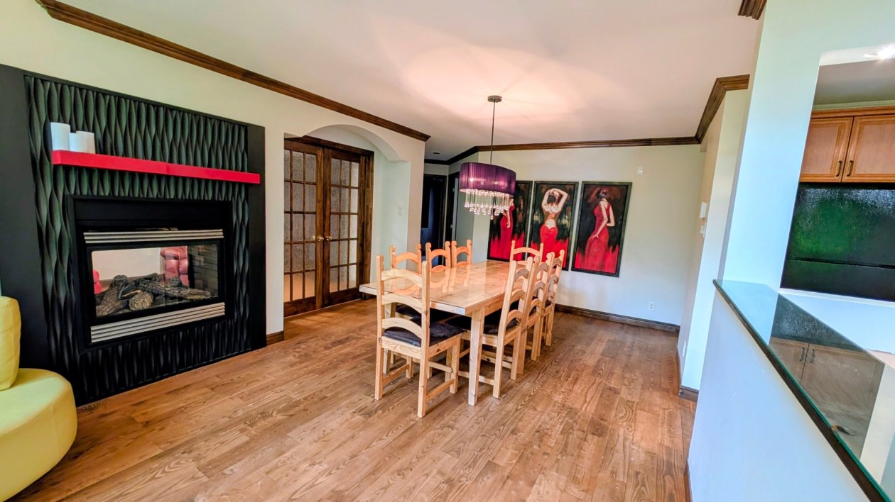 Salle à manger — 149 Ch. du Bon-Air, Stoneham-et-Tewkesbury