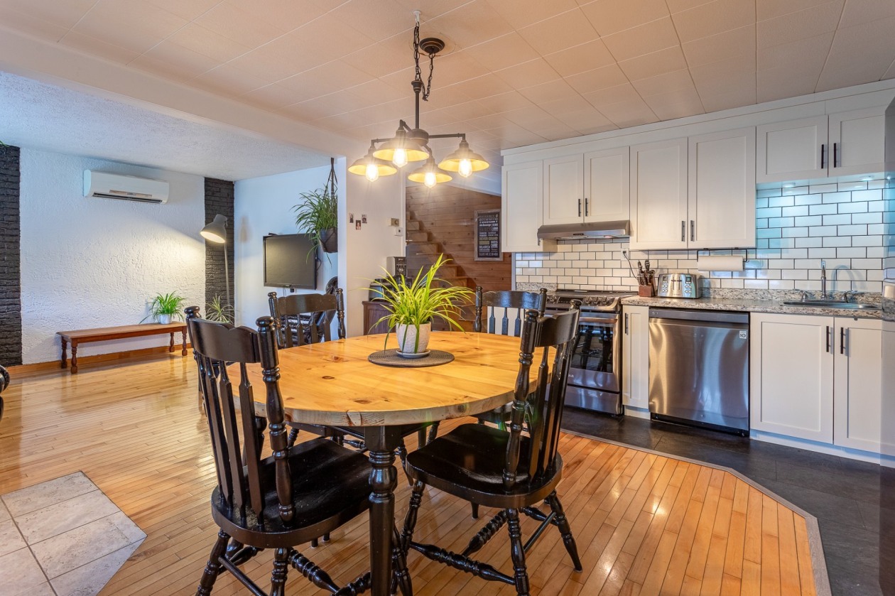 Salle à manger — 421 Rue de l'Alouette, Shawinigan