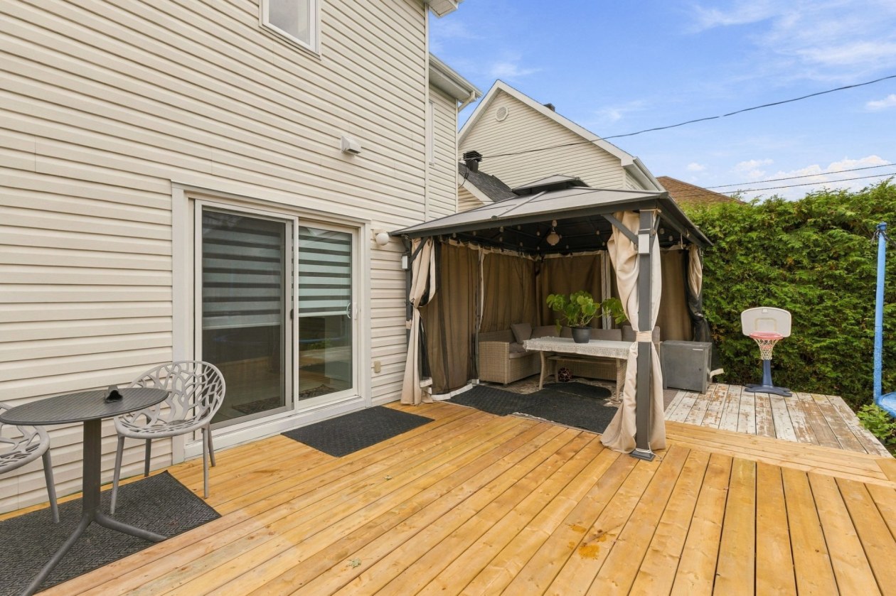Terrasse — 43 Rue du Cabernet, Gatineau