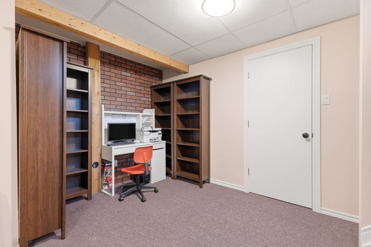 Bureau — 43 Rue du Cabernet, Gatineau
